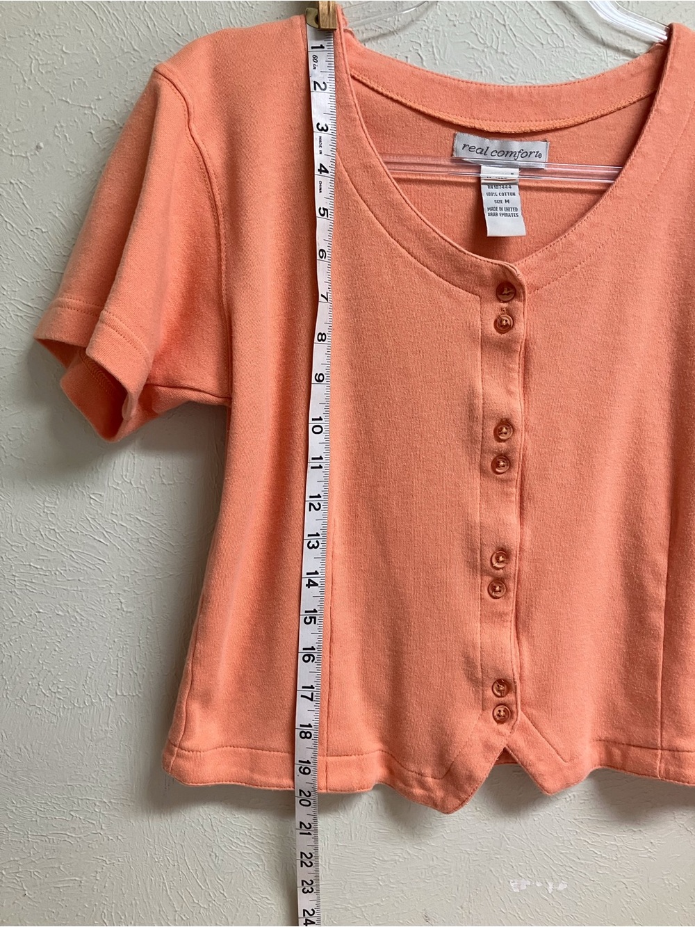 Comfortable Peach Button-Front Short Sleeve Top - Picture 4 of 12